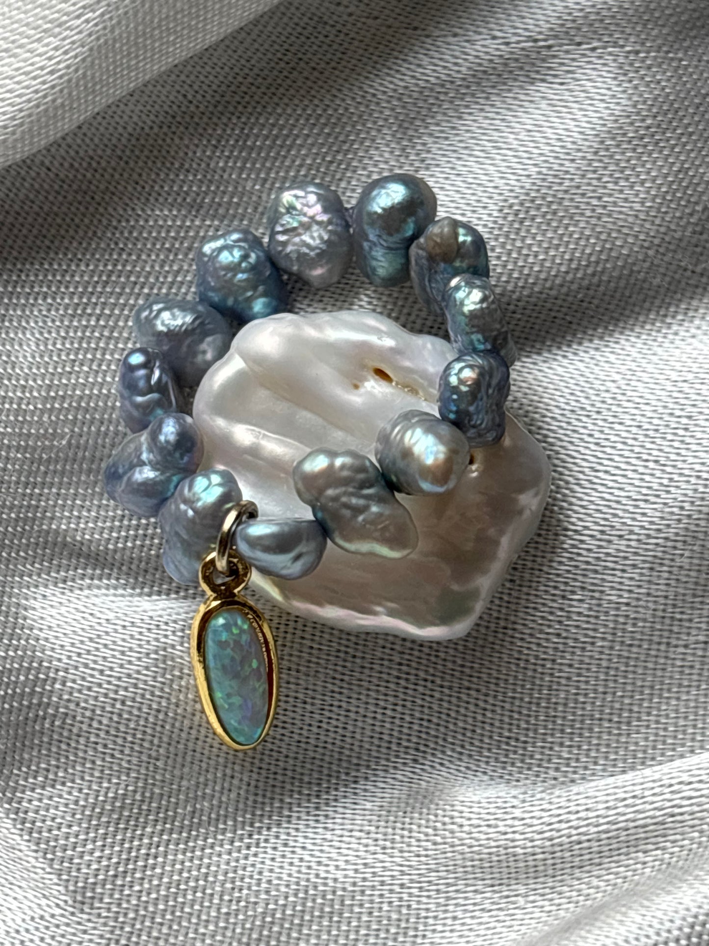 Thalassa Ring